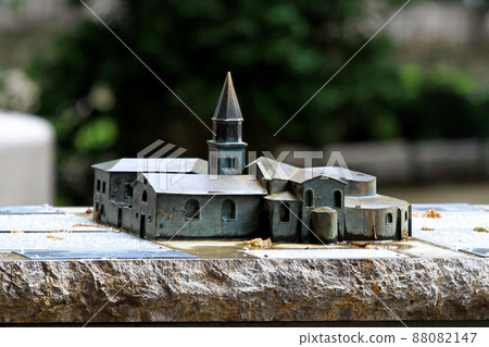 Monastery Bronze Model Monastery Bronze Model 88082147