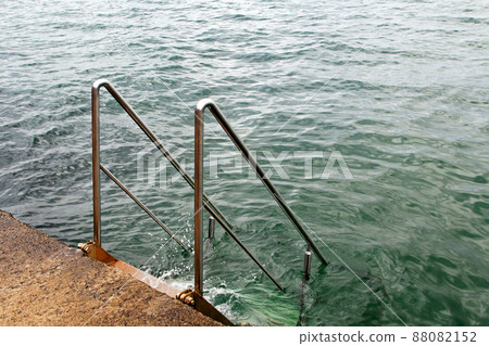 Stairs to Sea 88082152