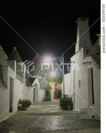 意大利阿爾貝羅貝洛之夜 88084456