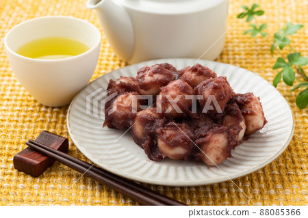 剪線餃子 Ankoro mochi 剪線餃子 Ankoro mochi 88085366