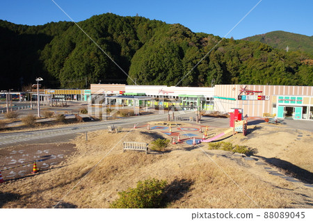 新東名高速公路NEOPASA靜岡（東京方向上行） 88089045