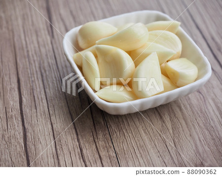 Fresh organic vegetables garlic, food ingredients Fresh organic vegetables garlic, food ingredients 88090362