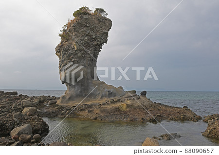 Futago Rock (Minamishimabara City, Nagasaki Prefecture) 88090657
