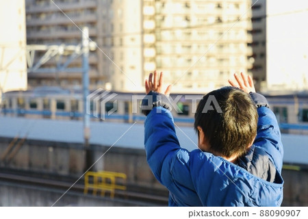 喜歡火車的男孩 88090907
