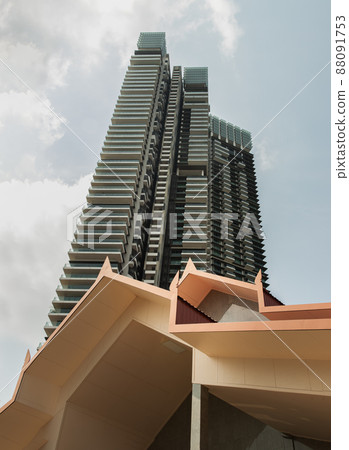 Thai contemporary architecture design with Modern tall building in the background can coexist perfectly. 88091753