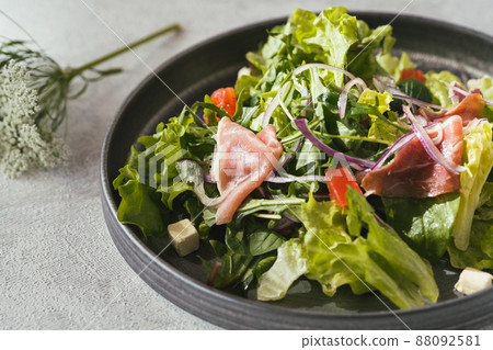 A salad A salad 88092581