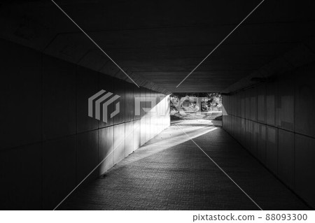 光影隧道 光影隧道 88093300