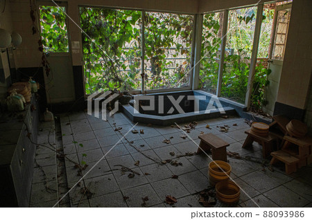 Abandoned hotel baths 88093986