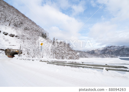 [御寶路湖] 雪隧道 88094263