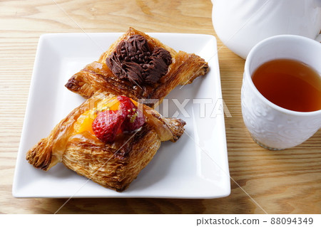 Danish pastry strawberry chocolate Danish pastry strawberry chocolate 88094349