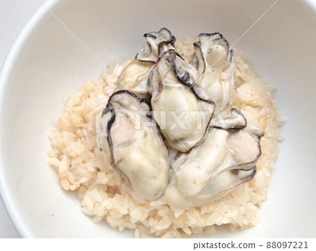 Oyster rice served in a white bowl photo material Oyster rice served in a white bowl photo material 88097221