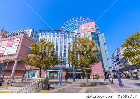 View of Japan's Yokohama Cityscape Center Kitaekizen 88098717
