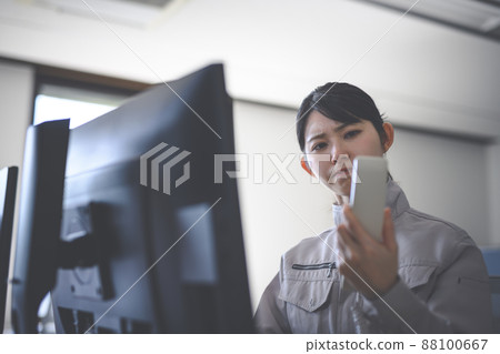 Business Business 88100667