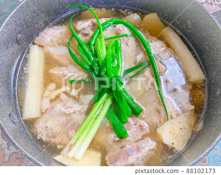 Chinese New Year cuisine, Idoshi 88102173