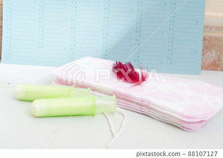 Menstrual pad with schedule card background 88107127