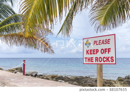 Empty sign on beach Empty sign on beach 88107635