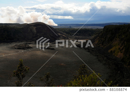 Fresh hardened Lava Kilauea volcano 88108874