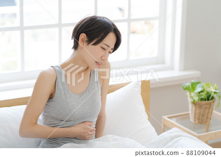 一個健康狀況不佳的女人 一個健康狀況不佳的女人 88109044