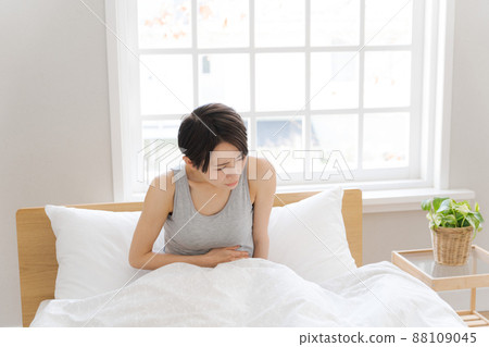 一個健康狀況不佳的女人 88109045