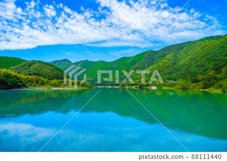 Shimanto River seen from the subsidence bridge 88111440