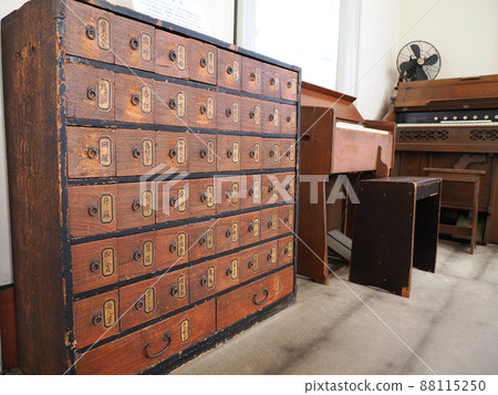 Hakka Tansu Hakka Tansu 88115250