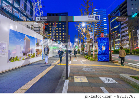 Kawasaki Cityscape in Japan Coronavirus pandemic... Bike lanes in Kawasaki and pedestrian lanes (on the left is the construction of the new Kawasaki City Main Building) 88115765