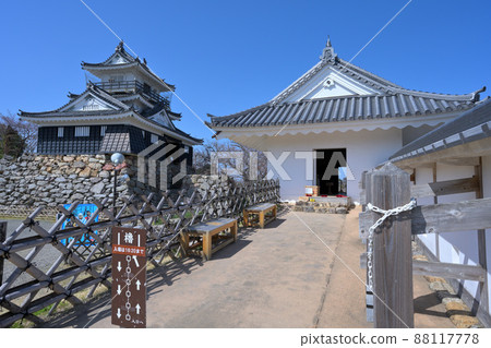 Sunny Mikawa country "Hamamatsu castle" castle tower and Ishigaki 88117778