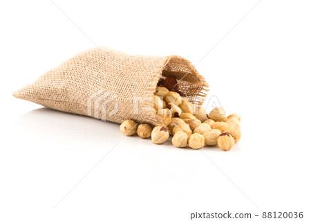 Closeup view of hazelnuts 88120036