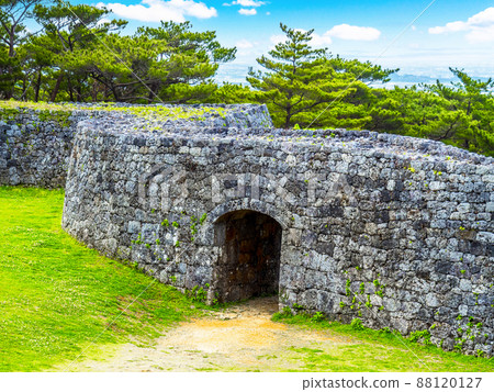 Zakimi城堡遺址(沖繩縣讀谷村) Zakimi城堡遺址(沖繩縣讀谷村) 88120127