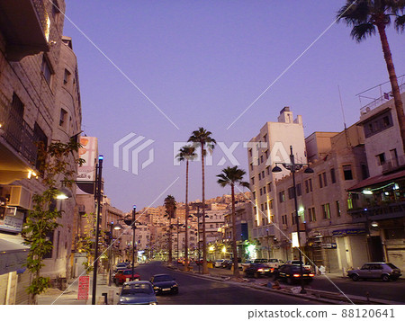 Illuminated night view of Amman, the capital of Jordan 88120641