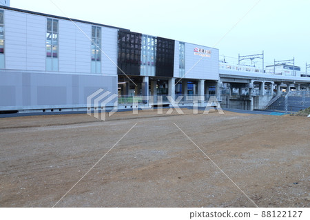 新鐮谷站南北自由通道維護，換乘北總鐵道、京成電鐵、新京成電鐵、東武鐵道、千葉縣鐮谷市 88122127