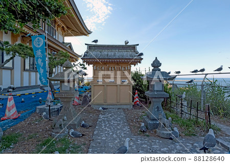 Aomori Hachinohe Kabushima Shrine 88128640