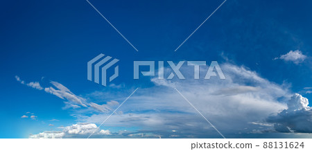 Fantastic clouds against blue sky, panorama 88131624
