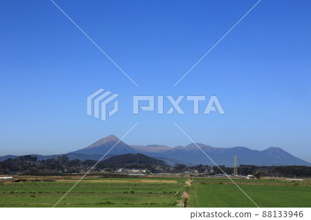 Takachiho Peak 88133946