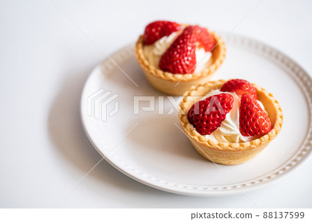 Strawberry tart strawberry sweets image material Strawberry tart strawberry sweets image material 88137599