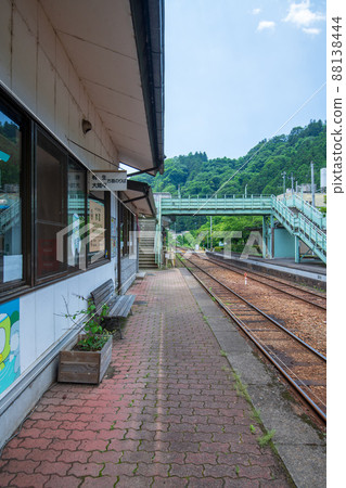Watarase Valley Railway Mizunuma Station Home Station Building Early Summer Scenery Watarase Valley Railway Mizunuma Station Home Station Building Early Summer Scenery 88138444