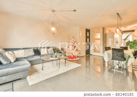 Luxurious living area combined with dining areas Luxurious living area combined with dining areas 88140185