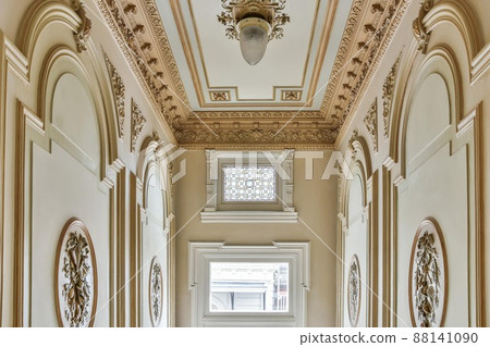 Bright interior design of a luxury house 88141090