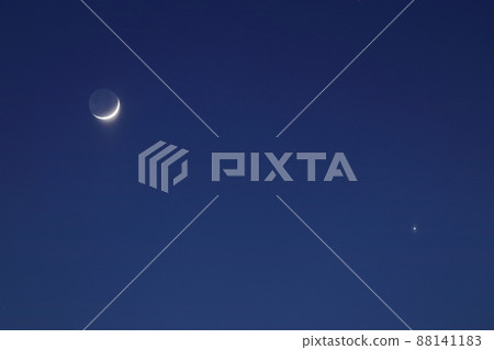 Crescent moon and Jupiter Crescent moon and Jupiter 88141183