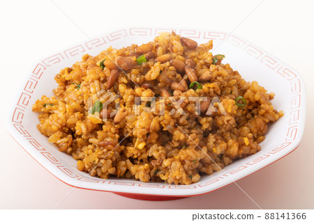 Black fried rice 88141366