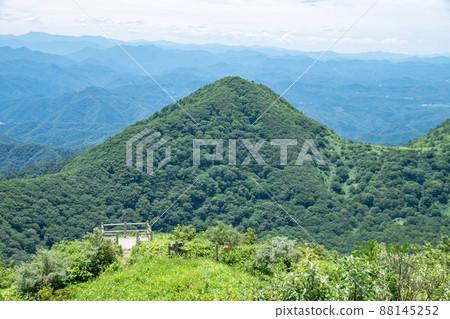 島根縣織田市三部山展望台 島根縣織田市三部山展望台 88145252