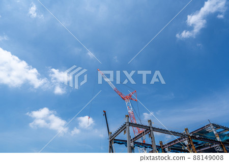 Large crawler crane blue sky 88149008