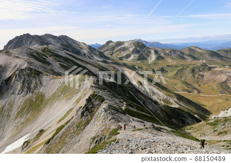[September, Toyama Prefecture] Tateyama seen from Bessan, one of the three mountains of Tateyama (Mt. Oyama, Mt. 88150489