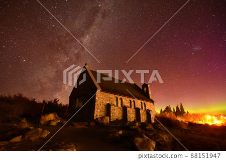 Aurora and the milky above the church in Tekapo 88151947