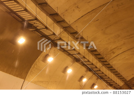 tunnel tunnel 88153027