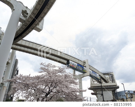 Chiba Urban Monorail Line 1 Sakaecho Station Line 2 Going toward Chiba Chiba Monorail Town Liner Type 1000 and Sakura Chiba Urban Monorail Line 1 Sakaecho Station Line 2 Going toward Chiba Chiba Monorail Town Liner Type 1000 and Sakura 88153995