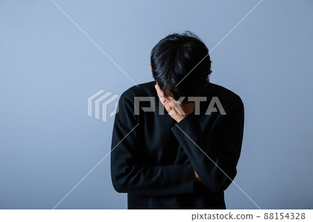 一個沮喪的年輕人 88154328