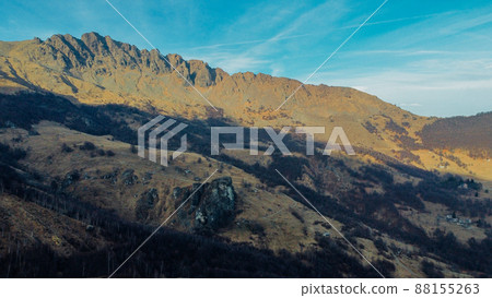 View of Mountain peaks in the Italian Alps. 88155263
