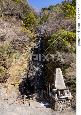 [山梨縣]羽衣白絲瀑布 88155628