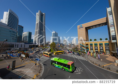 Minato Mirai在晴朗的天氣裡 88155719